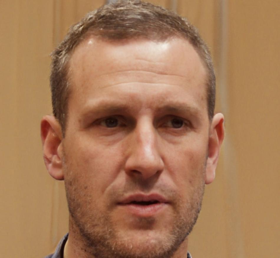 Portrait von Henrik Metzger, SEO-Berater mit Schwerpunkt technische Optimierung